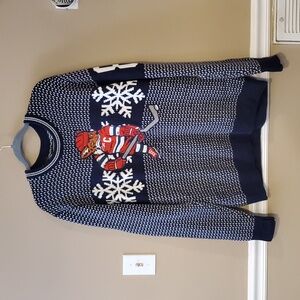AKOO Fox Hockey Sweater In Navy And White Snowflakes Size XL